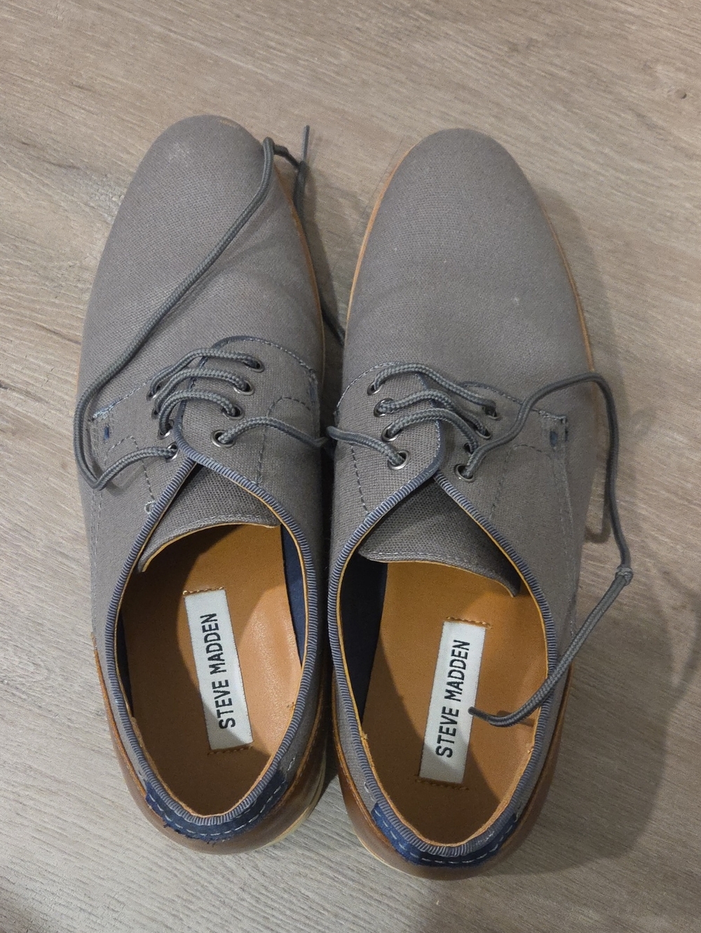 Steve Madden Gray Canvas Derby Shoes